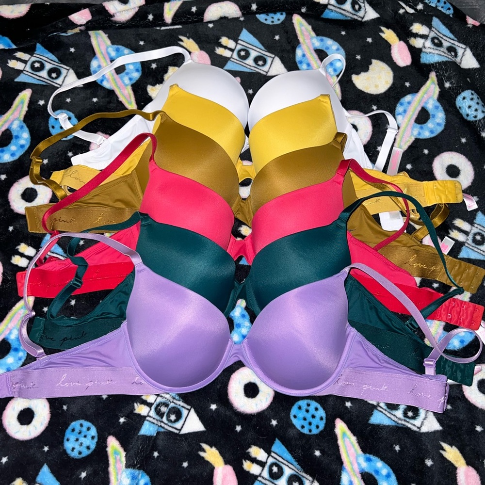 PINK Victorias Secret Push Up Wear everywhere bras